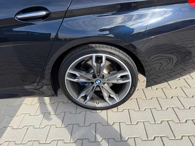 Bmw - 5-serie - m550i - xd hi exe personenauto - 2018 - afbeelding 27 van  34