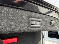 Bmw - 5-serie - m550i - xd hi exe personenauto - 2018 - afbeelding 28 van  34