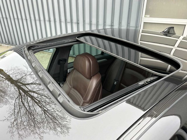 Bmw - 5-serie - m550xd - car - 2015 - afbeelding 15 van  34