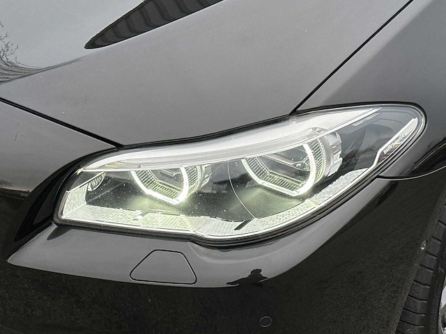 Bmw - 5-serie - m550xd - car - 2015 - afbeelding 19 van  34