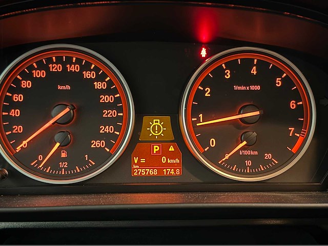 Bmw - 5-serie - touring - 520i - personenauto - 2009 - afbeelding 8 van  30