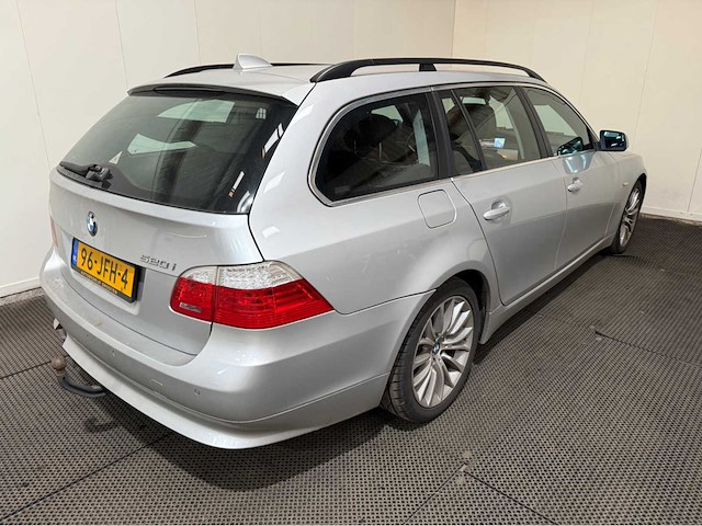 Bmw - 5-serie - touring - 520i - personenauto - 2009 - afbeelding 25 van  30