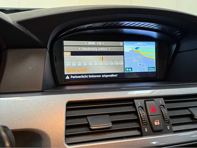 Bmw - 5-serie - touring - 520i - personenauto - 2009 - afbeelding 9 van  29