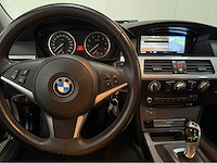 Bmw - 5-serie - touring - 520i - personenauto - 2009 - afbeelding 10 van  29