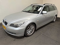 Bmw - 5-serie - touring - 520i - personenauto - 2009 - afbeelding 1 van  29