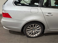 Bmw - 5-serie - touring - 520i - personenauto - 2009 - afbeelding 21 van  29