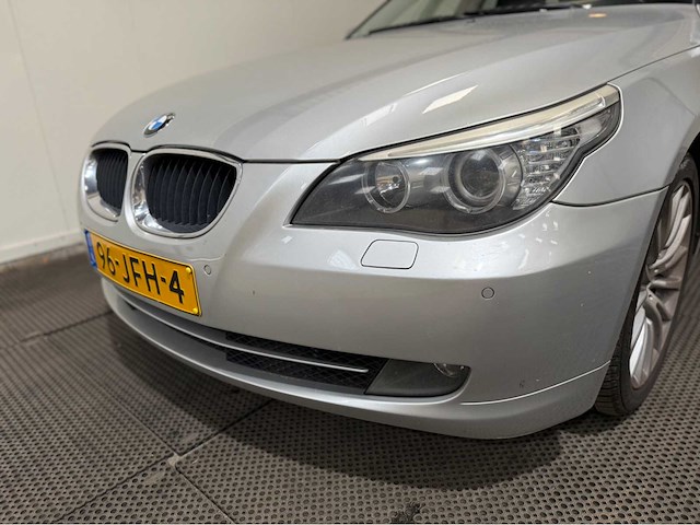 Bmw - 5-serie - touring - 520i - personenauto - 2009 - afbeelding 28 van  29