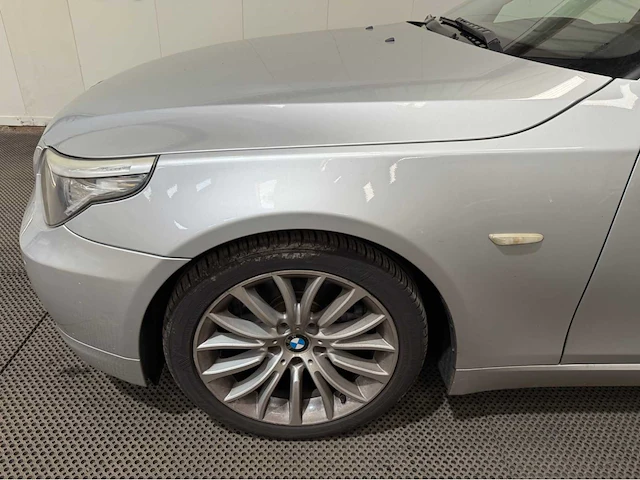 Bmw - 5-serie - touring - 520i - personenauto - 2009 - afbeelding 20 van  30
