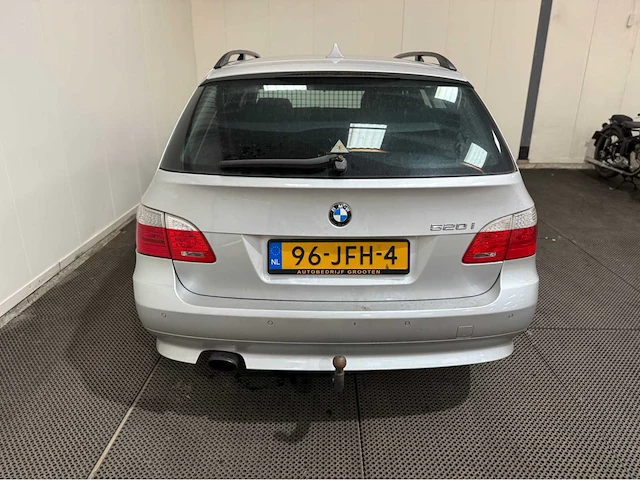 Bmw - 5-serie - touring - 520i - personenauto - 2009 - afbeelding 30 van  30