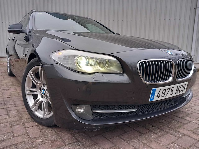 Bmw - 5-serie touring - 520d high executive - personenauto - afbeelding 15 van  20