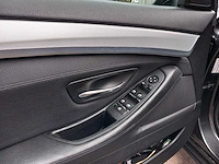 Bmw - 5-serie touring - 520d high executive - personenauto - afbeelding 18 van  20