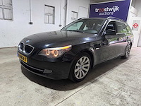 Bmw - 5-serie touring - 520i automaat corp.l. bnsed i - 93-ngr-7- 2010 - afbeelding 1 van  9