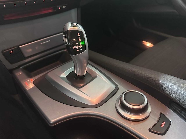 Bmw - 5-serie touring - 520i corp. l. bns l. automaat- 11-htp-5- 2009 - afbeelding 2 van  18