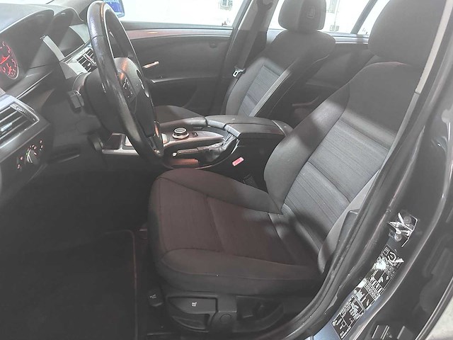 Bmw - 5-serie touring - 520i corp. l. bns l. automaat- 11-htp-5- 2009 - afbeelding 8 van  18