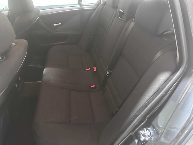 Bmw - 5-serie touring - 520i corp. l. bns l. automaat- 11-htp-5- 2009 - afbeelding 3 van  18
