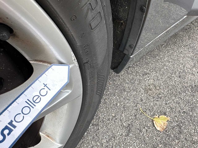 Bmw - 5-serie touring - 520i execut. m sp. - car - 2013 - afbeelding 11 van  32