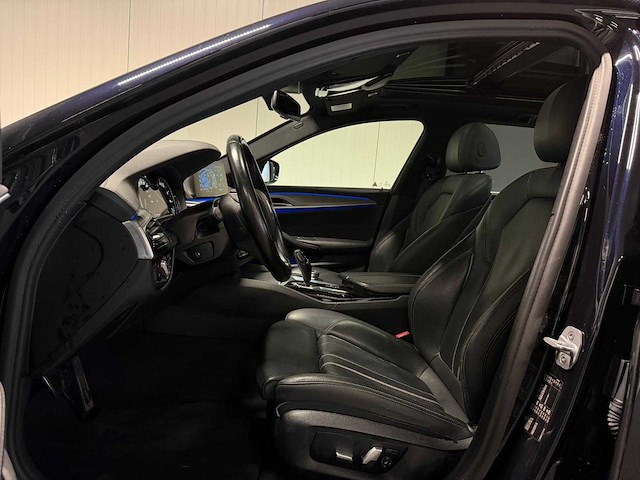 Bmw - 5-serie touring - 520i high exe - car - 2017|px-297-s|iaw - afbeelding 24 van  28
