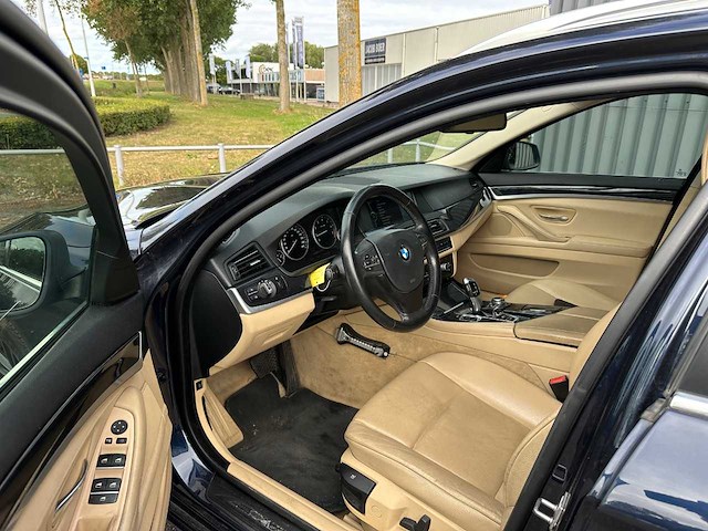 Bmw - 5-serie touring - 520i high executive - car - 2011 - afbeelding 7 van  42
