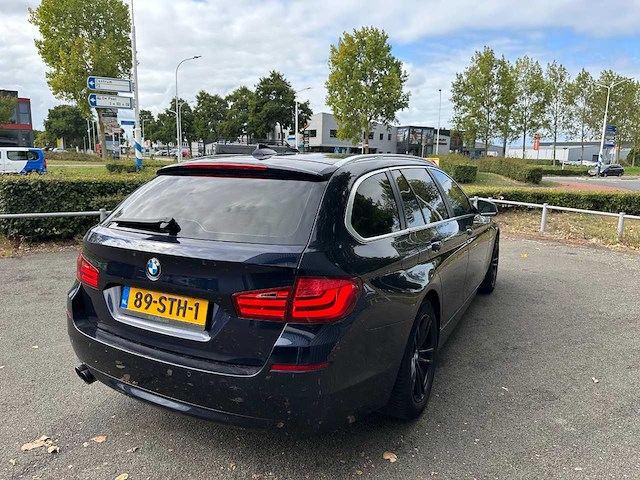Bmw - 5-serie touring - 520i high executive - car - 2011 - afbeelding 38 van  42