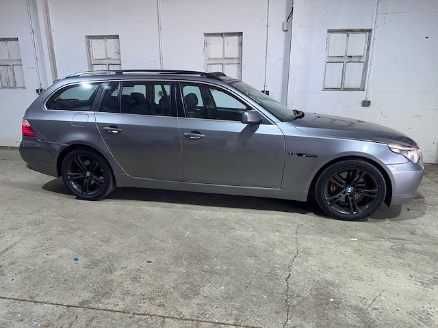 Bmw - 5-serie touring - 523i automaat- k-649-df - afbeelding 20 van  23