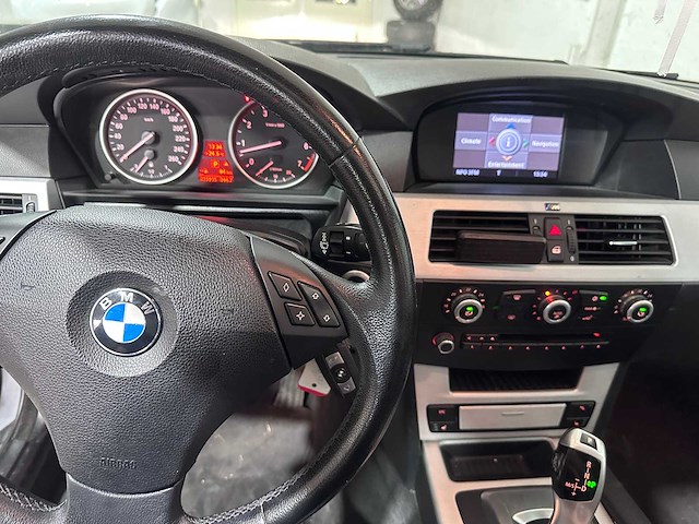 Bmw - 5-serie touring - 523i automaat- k-649-df - afbeelding 23 van  23