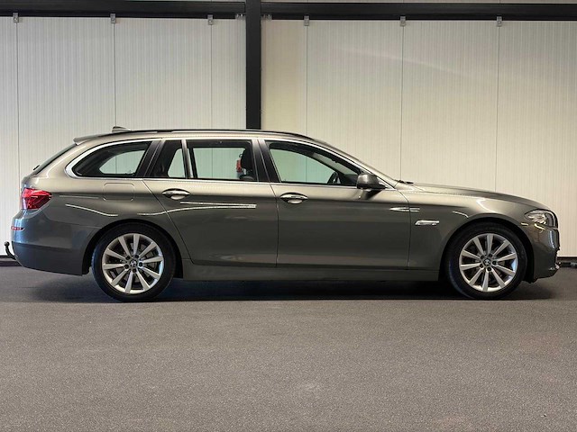 Bmw - 5-serie touring - 525d high executive - 9-znz-20- 2014 iaw - afbeelding 4 van  32