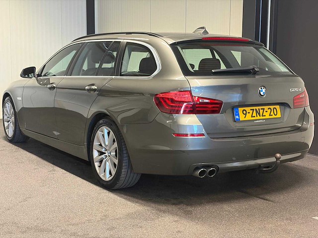 Bmw - 5-serie touring - 525d high executive - 9-znz-20- 2014 iaw - afbeelding 28 van  32