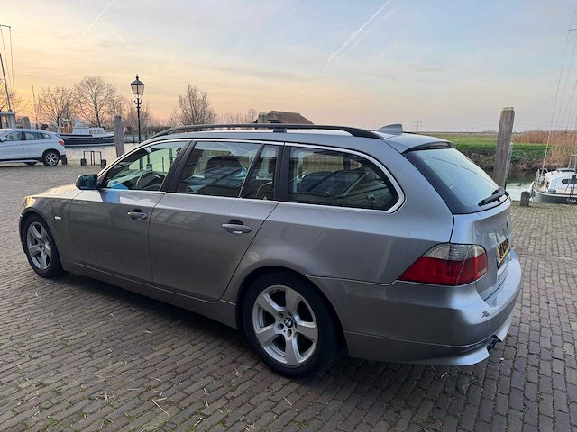 Bmw - 5-serie touring - 525d high executive automaat - personenauto - afbeelding 14 van  18