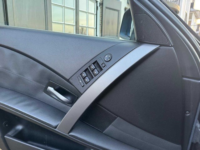 Bmw - 5-serie touring - 525d high executive automaat - personenauto - afbeelding 18 van  18