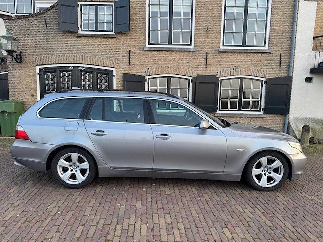 Bmw - 5-serie touring - 525d high executive automaat - personenauto - afbeelding 11 van  16
