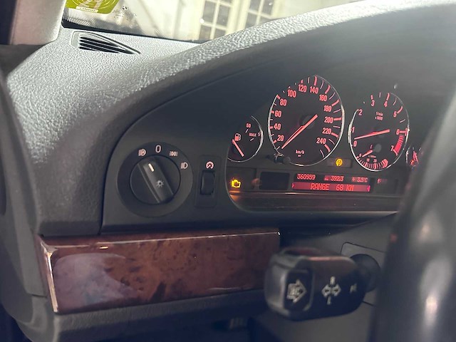 Bmw - 5-serie touring - 525i executive automaat - 70-jb-xv - afbeelding 4 van  19