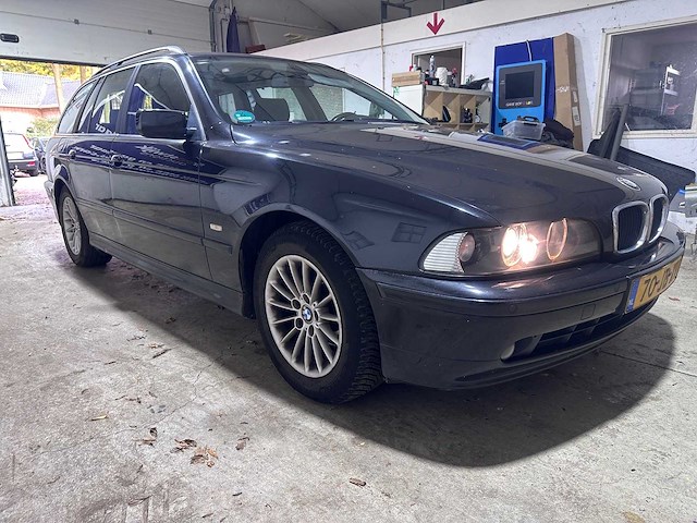 Bmw - 5-serie touring - 525i executive automaat - 70-jb-xv - afbeelding 16 van  19