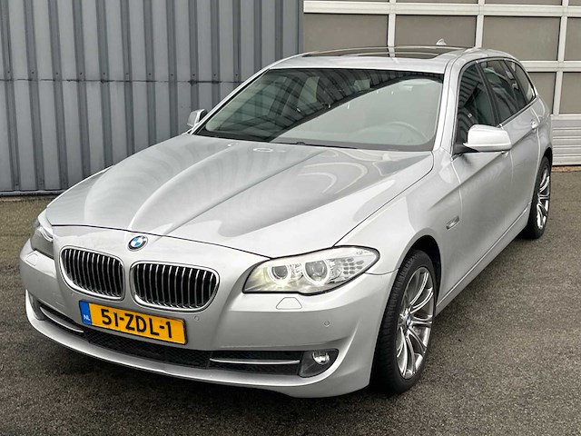 Bmw - 5-serie touring - 528i high executive - car - 2012 - afbeelding 1 van  36
