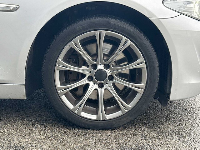 Bmw - 5-serie touring - 528i high executive - car - 2012 - afbeelding 24 van  36