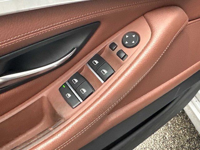 Bmw - 5-serie touring - 528i high executive - car - 2012 - afbeelding 8 van  37
