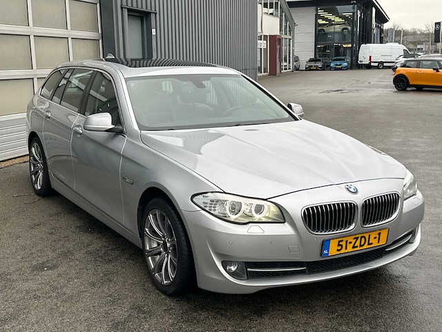 Bmw - 5-serie touring - 528i high executive - car - 2012 - afbeelding 1 van  2