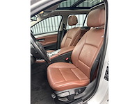 Bmw - 5-serie touring - 528i high executive - car - 2012 - afbeelding 2 van  2