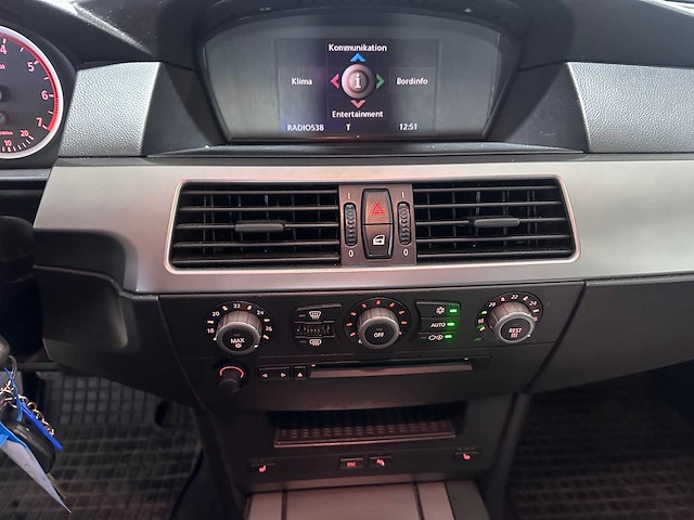 Bmw - 520 - 5 serie - duitse papieren - afbeelding 5 van  20