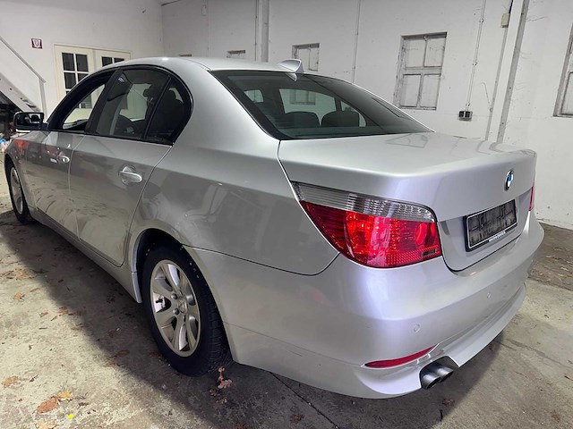 Bmw - 520 - 5 serie - duitse papieren - afbeelding 14 van  20