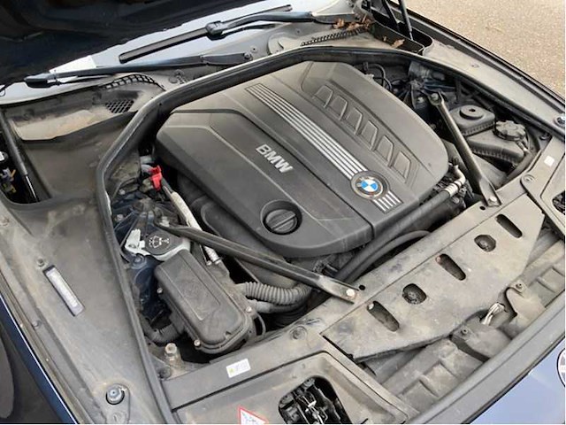 Bmw - 530 xd - touring high executive - 2011 - afbeelding 2 van  6