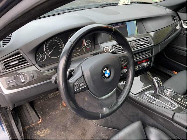 Bmw - 530 xd - touring high executive - 2011 - afbeelding 6 van  6