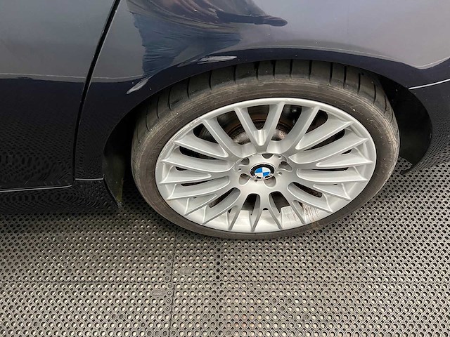 Bmw - 530 xd - touring high executive - 2011 - afbeelding 28 van  32