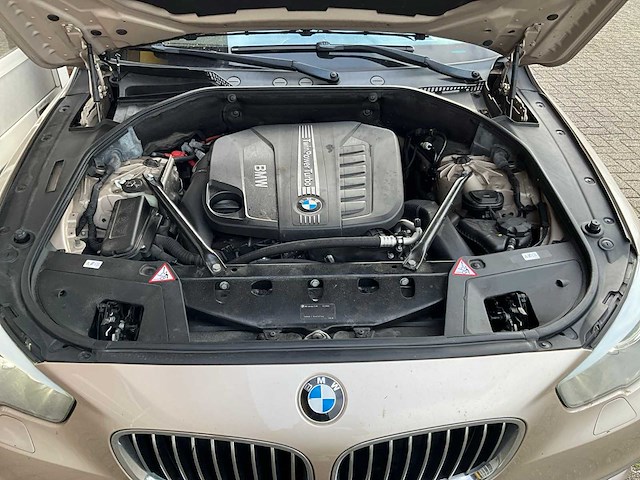 Bmw - 530d - 5-serie - gran turismo high executive - personenauto - 2013 - afbeelding 11 van  28