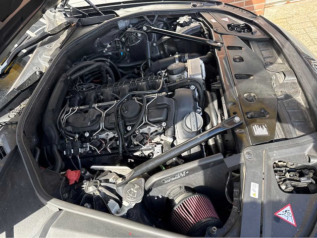 Bmw - 535i - 5-serie touring - executive personenauto - 2014 - afbeelding 17 van  30