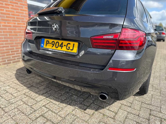Bmw - 535i - 5-serie touring - executive personenauto - 2014 - afbeelding 30 van  30