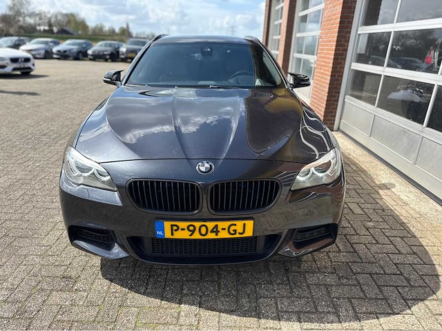 Bmw - 535i - 5-serie touring - executive personenauto - 2014 - afbeelding 3 van  30