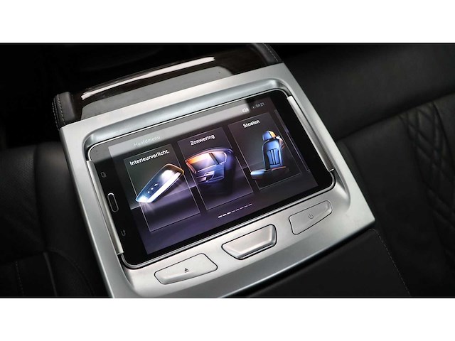 Bmw - 7-serie - 740i high executive - 2018 - tf-396-v - personenauto - afbeelding 19 van  31