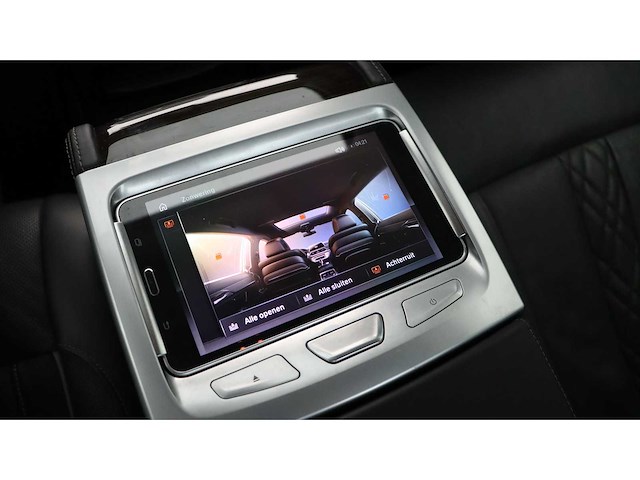 Bmw - 7-serie - 740i high executive - 2018 - tf-396-v - personenauto - afbeelding 20 van  31