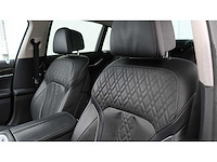 Bmw - 7-serie - 740i high executive - 2018 - tf-396-v - personenauto - afbeelding 32 van  33