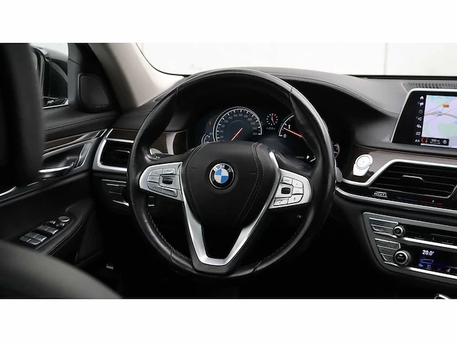 Bmw - 7-serie - 740i high executive - 2018 - tf-396-v - personenauto - afbeelding 5 van  33